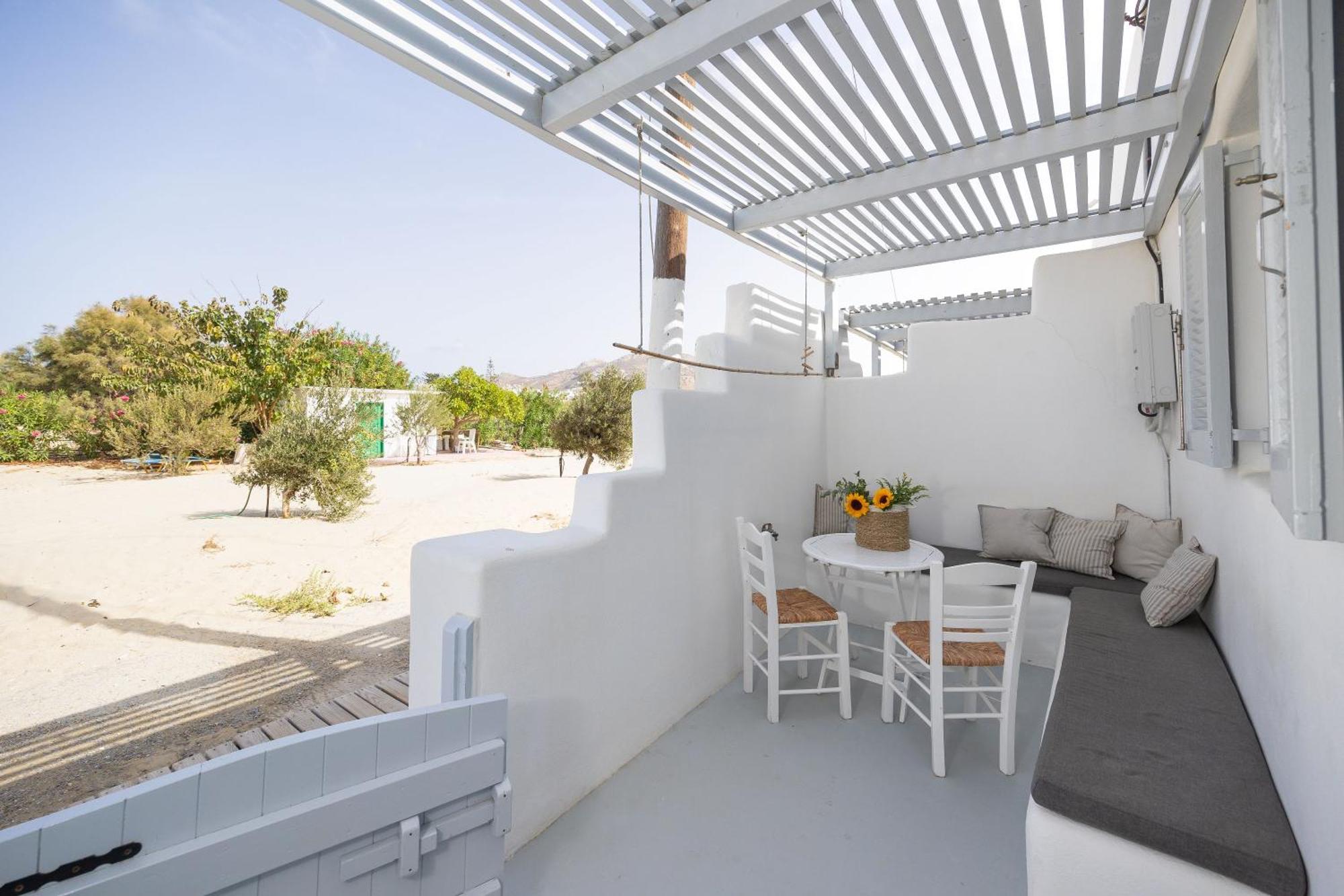 Flisvos Beach Apartments Naxos City Bagian luar foto